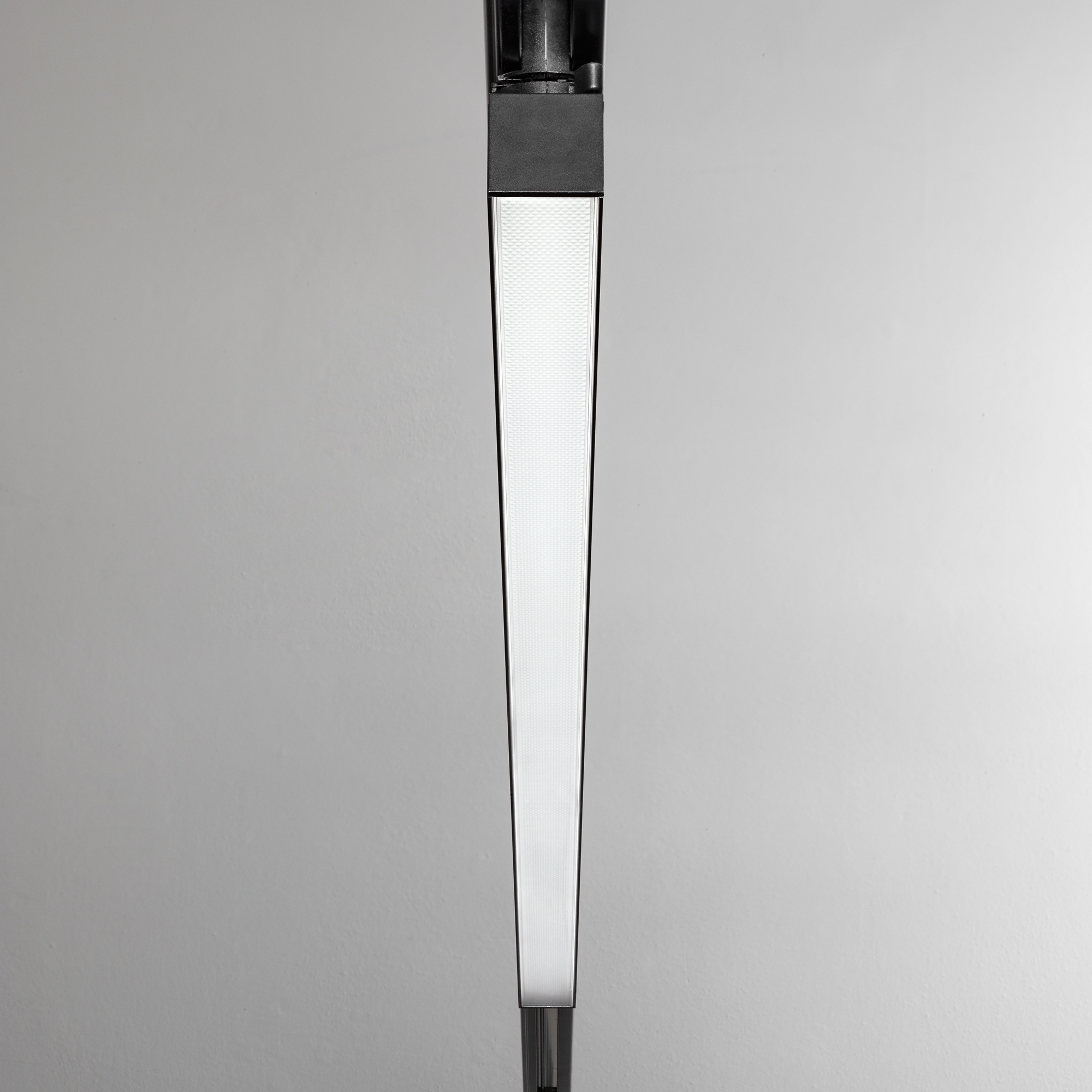 DISPLAY UGR D0535 ON-OFF 3000K BIANCO