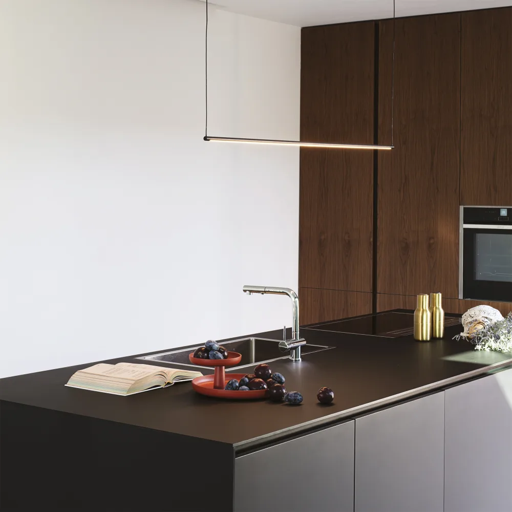 ESSENCE SP ROUND OTTONE 3000K - Location